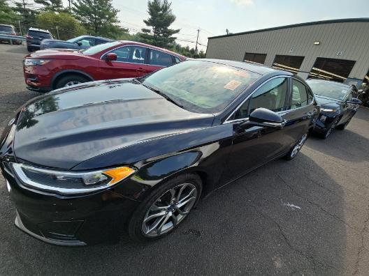 2019 ford fusion sel