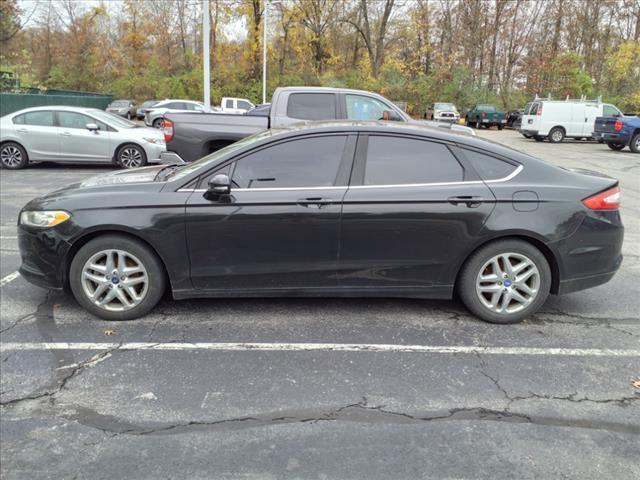 2013 ford fusion se