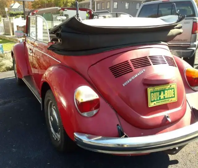1973 vw super beetle convertible 83k ,very good condition and drives great!