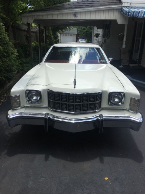 1976 ford elite 41,000 miles garage kept 351 windsor v8