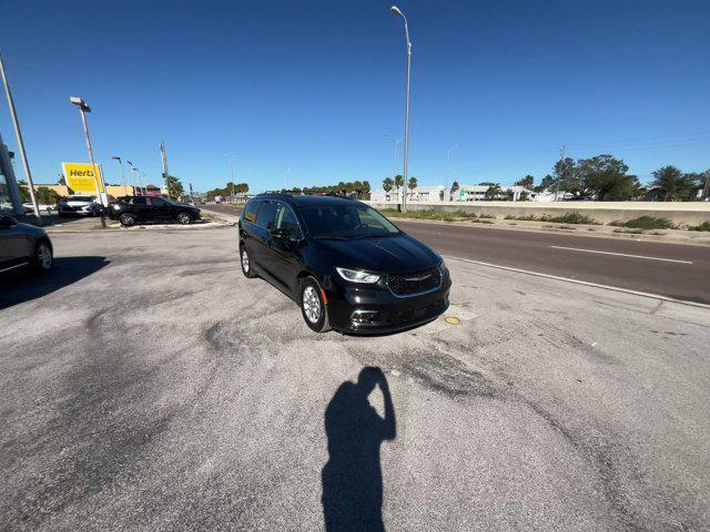 2022 chrysler pacifica touring l