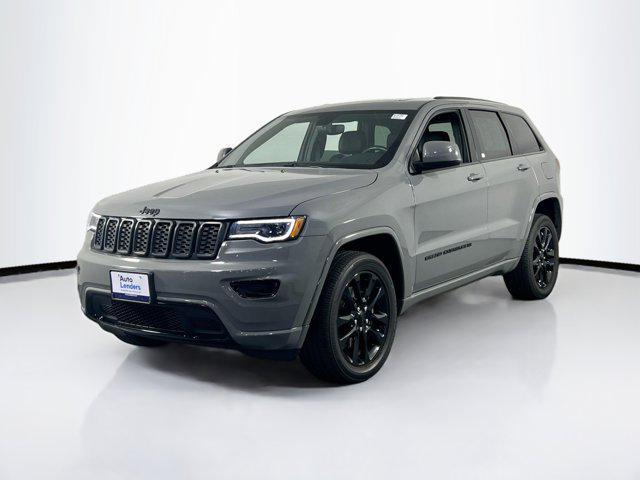 2022 jeep grand cherokee laredo