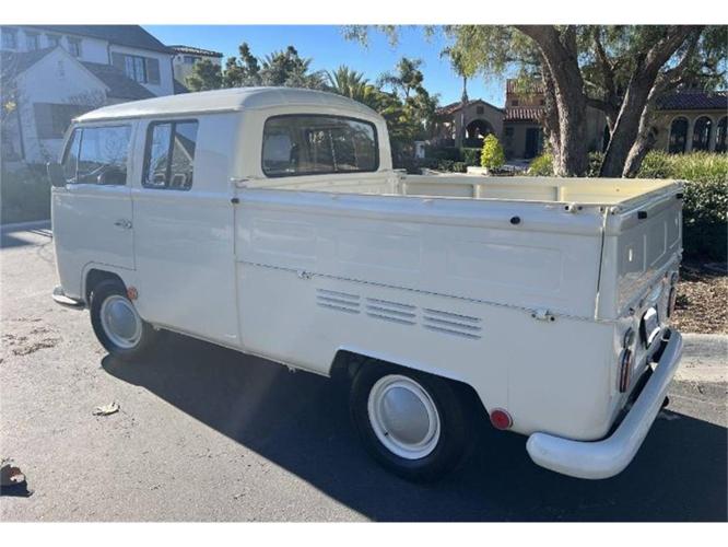 1968 volkswagen type 2 in cadillac, michigan