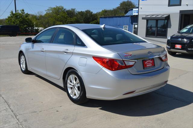 2013 hyundai sonata gls