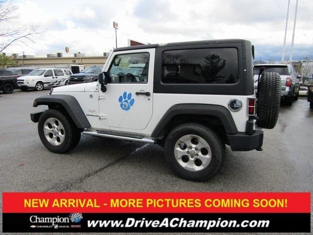 2013 jeep wrangler sahara