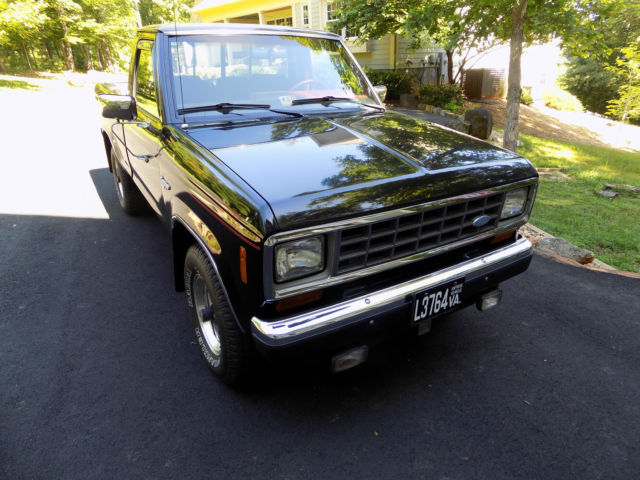 1987 ford ranger xlt 5-spd 4x4 pickup, 2.9l, near show condition, bed liner