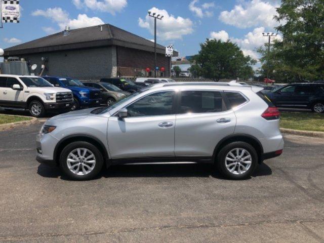 used 2017 nissan rogue sv versailles, ky 40383 for sale in versailles, kentucky