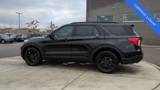 2023 ford explorer xlt