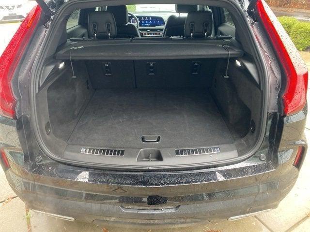 2024 cadillac xt4 premium luxury