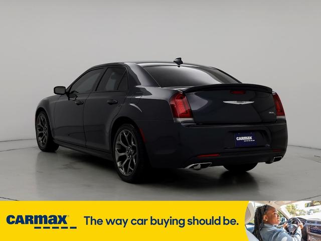 2017 chrysler 300 s