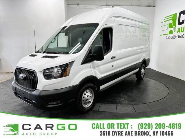 2023 ford transit-250 base