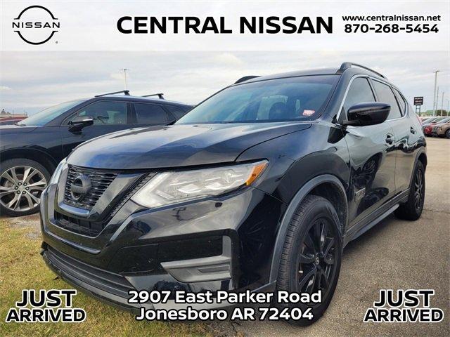 2017 nissan rogue sv