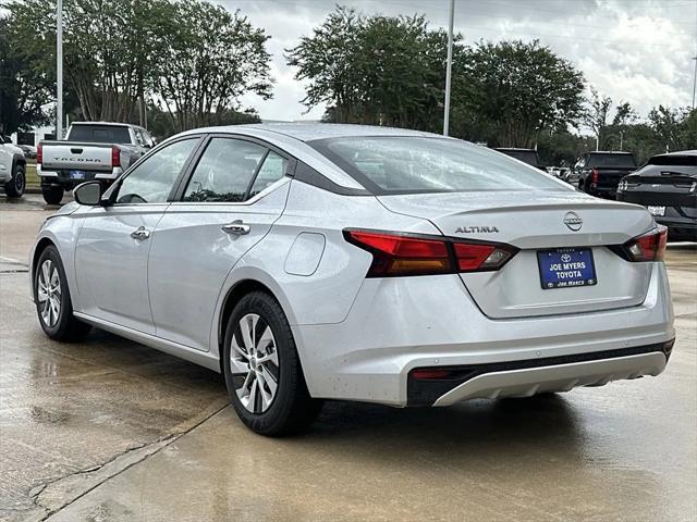 2023 nissan altima s fwd