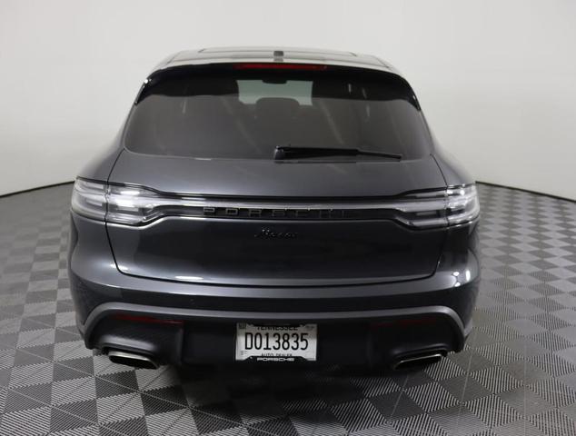 2024 porsche macan base