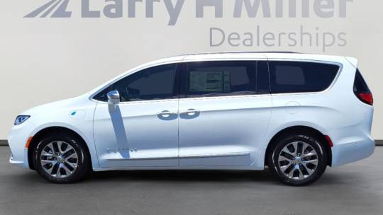 2024 Chrysler Pacifica