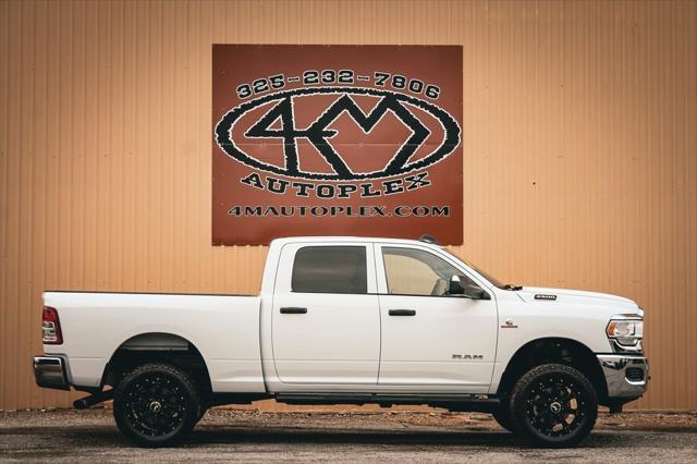 2022 ram 2500 tradesman crew cab 4x4 6'4' box