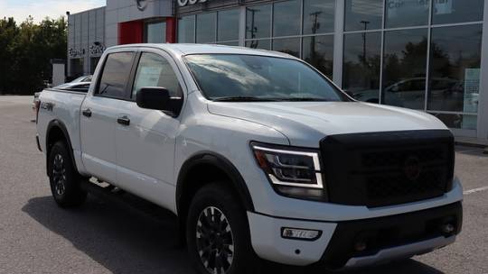 2024 Nissan Titan pro-4x