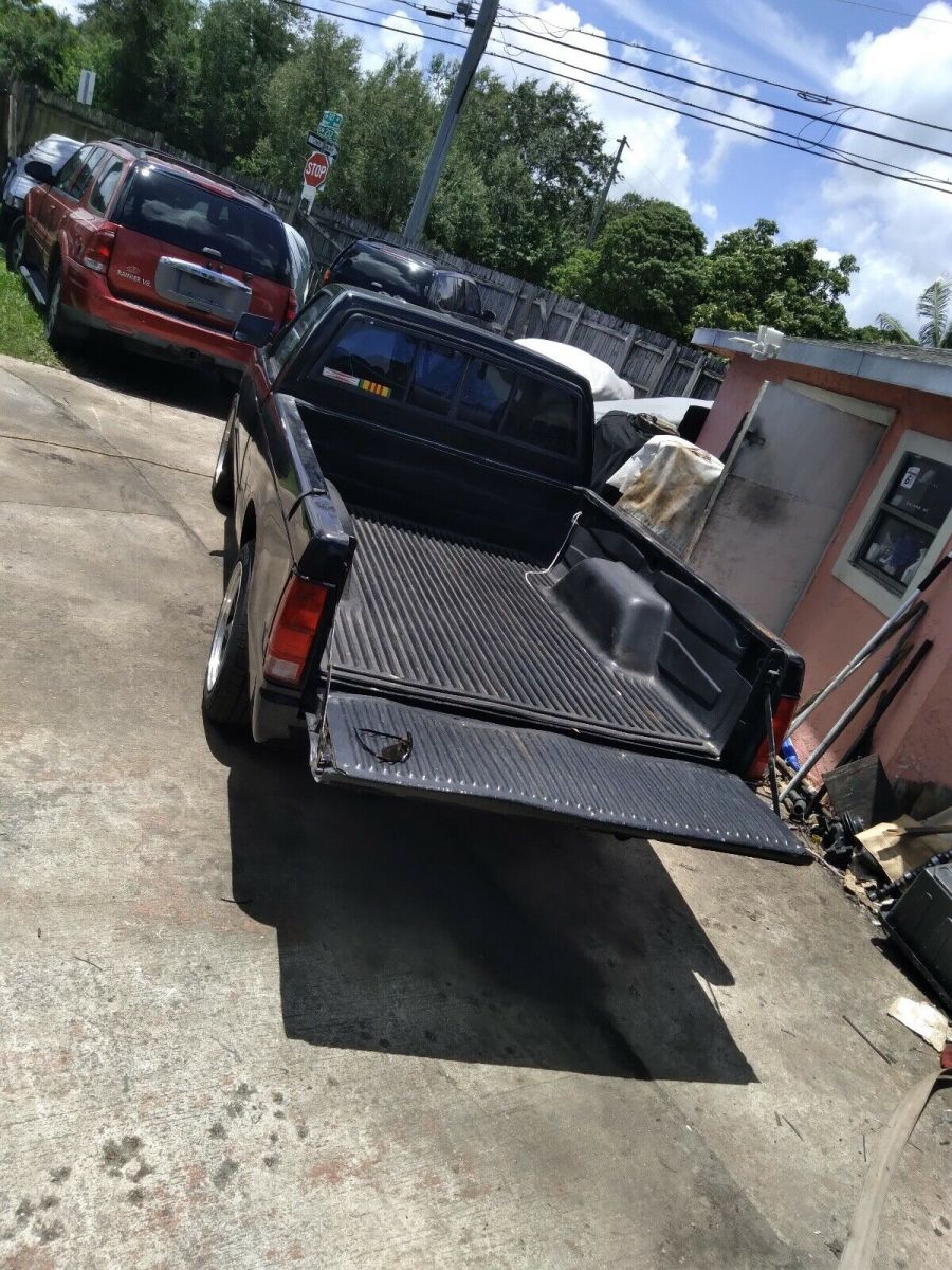1990 chevrolet s10 pickup black rwd automatic s10
