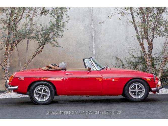 1972 mg mgb in beverly hills, california