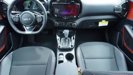 2025 Kia Soul gt-line