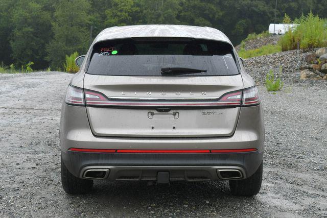 2019 lincoln nautilus select