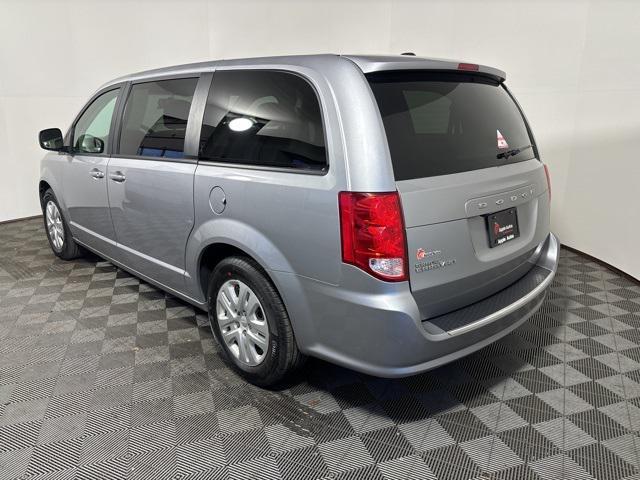 2018 dodge grand caravan se