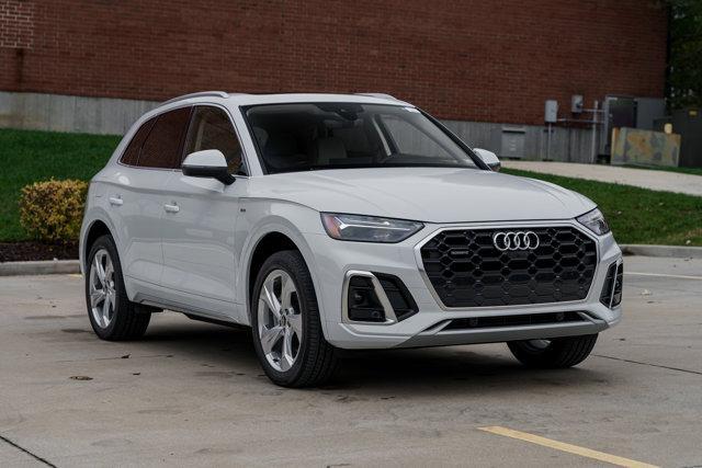 2024 audi q5 45 s line premium plus
