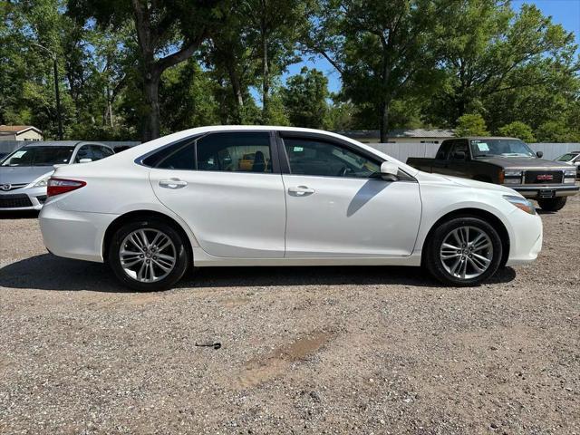 2015 toyota camry se