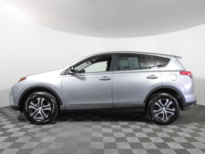 used 2018 toyota rav4 le suitland, md 20746 for sale in camp springs, maryland