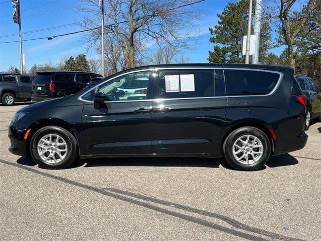 2023 chrysler voyager in howell, michigan
