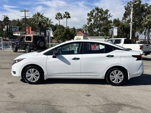 2024 nissan versa