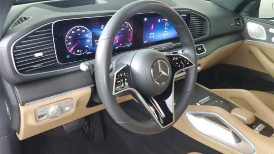 2024 Mercedes-Benz GLE pinnacle