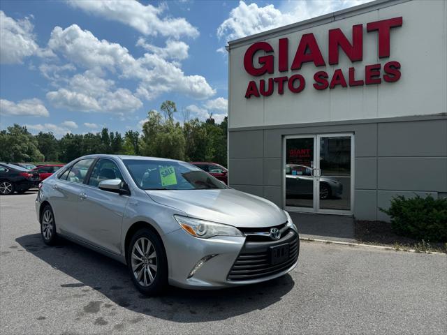 2015 toyota camry hybrid xle