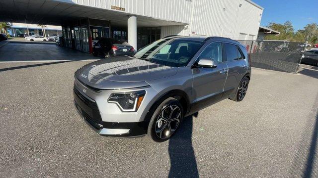 2024 kia niro sx touring
