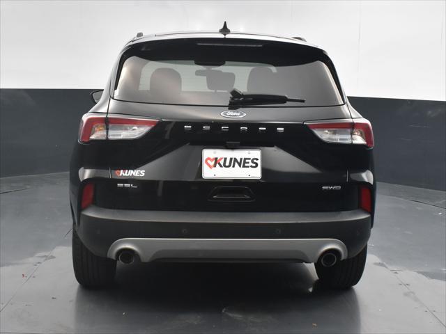 2022 ford escape sel