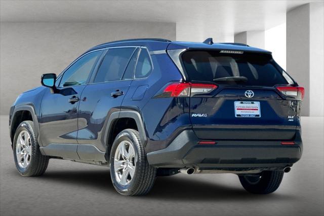 2022 toyota rav4 xle