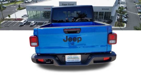 2024 Jeep Gladiator