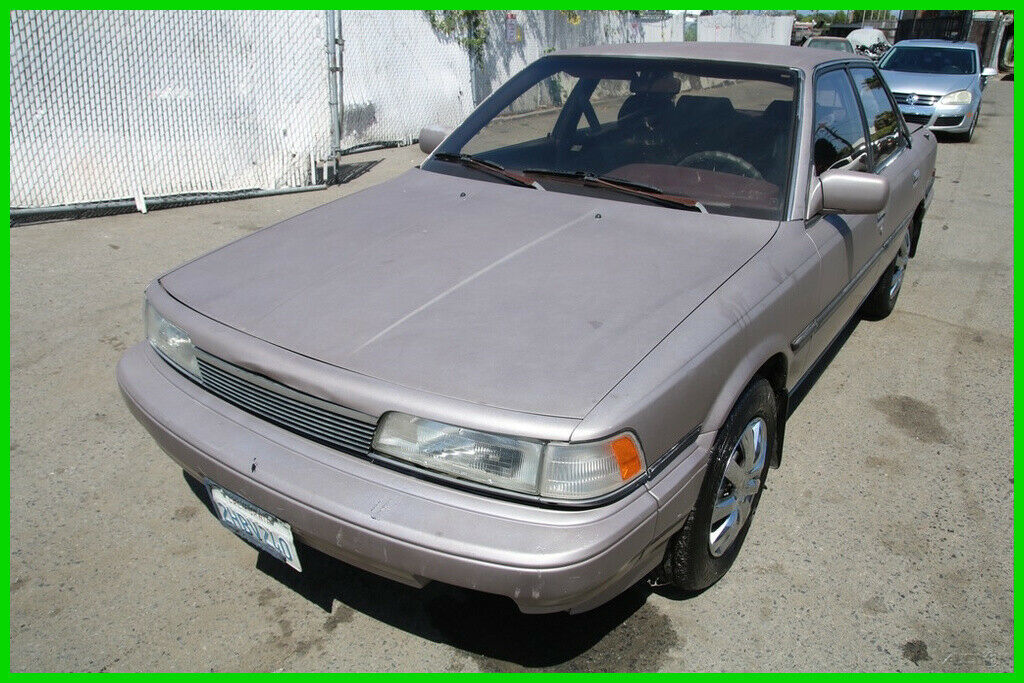 1988 toyota camry le sedan automatic 4 cylinder no reserve