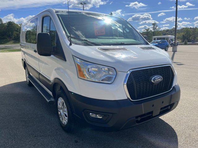 2021 ford transit-250 base