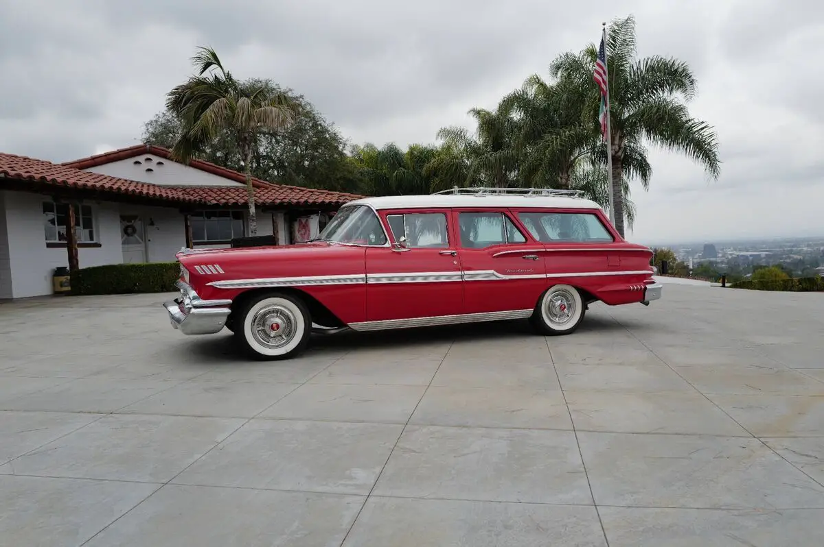 1958 chevrolet brookwood 6-passenger station wagon