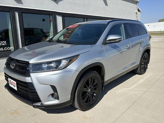 2019 toyota highlander se