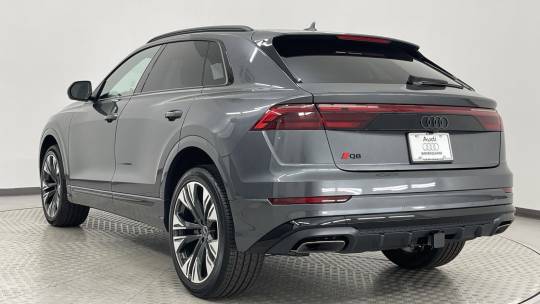2025 Audi Q8