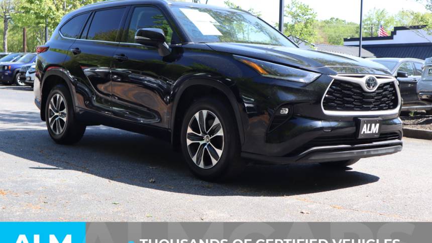 2022 toyota highlander xle