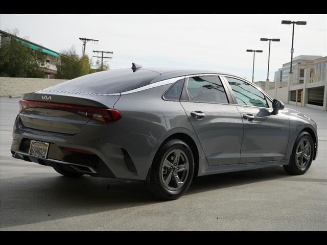 2022 kia k5 lxs