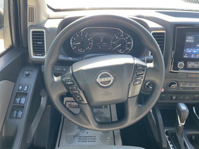 2023 nissan frontier sv