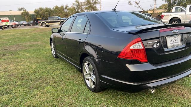 2011 ford fusion sport