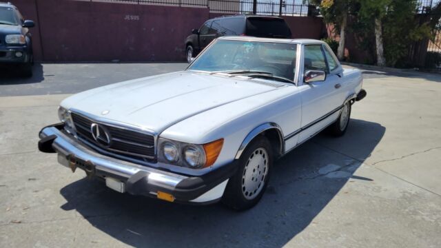 1986 mercedes benz 560sl convertible no reserve a lot of rust needs work project