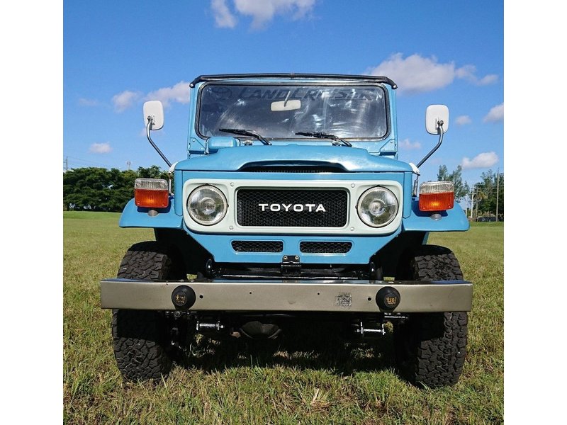toyota fj40 land cruiser