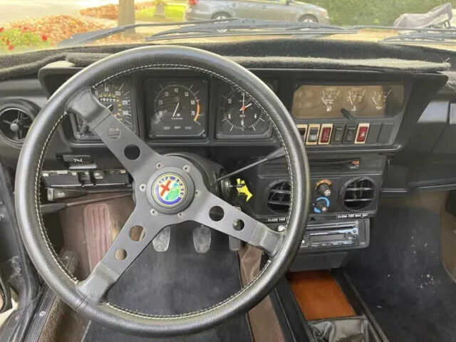 1981 alfa romeo gtv6 2.5l v6 manual rwd coupe 45k miles