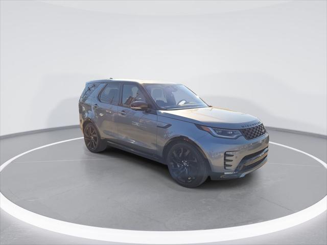 2021 land rover discovery p300 s r-dynamic
